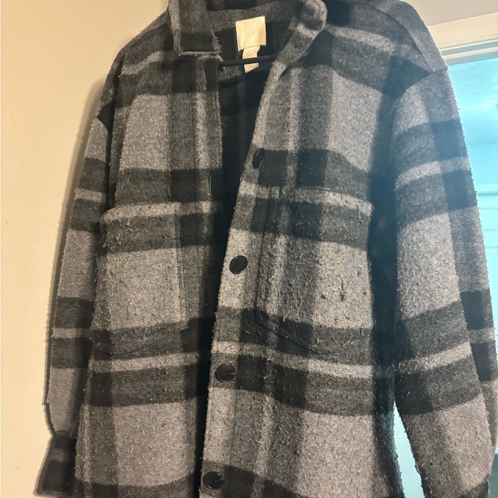 H&M Gray and Black Plaid Shirt Jacket